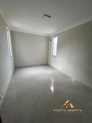 Imagem Casa Duplex - 03 quartos sendo 01 suíte - Bairro Jardim Vitória cód -1469