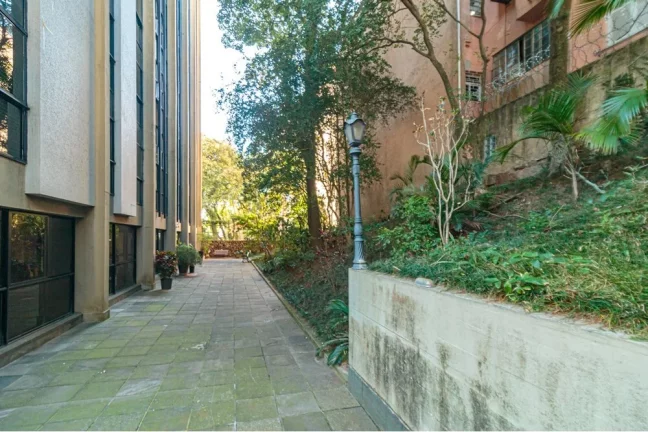 Imagem Imóvel com 4 Quartos à Venda,  em Floresta - Porto Alegre