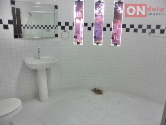 Imagem Sobrado com 5 salas para alugar, 500 m² - Encruzilhada - Santos/SP