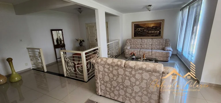 Imagem Casa Sobrado com 5 dormitórios no Jardim Brasília