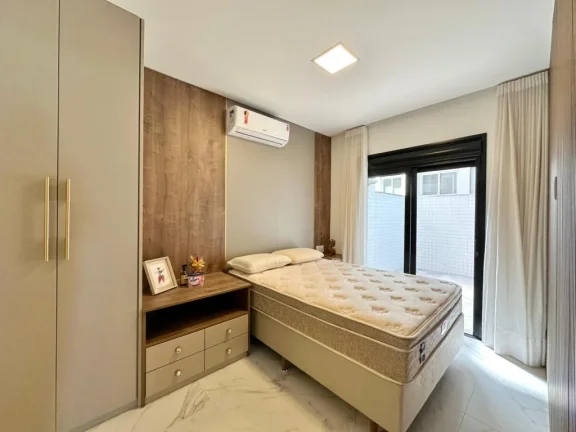 Imagem Apartamento 4 Dormitórios - Bairro Navegantes