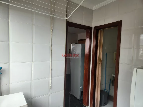 Imagem Apartamento com 2 dormitórios (1 suíte), no Embaré à venda por R$700.000,00.
