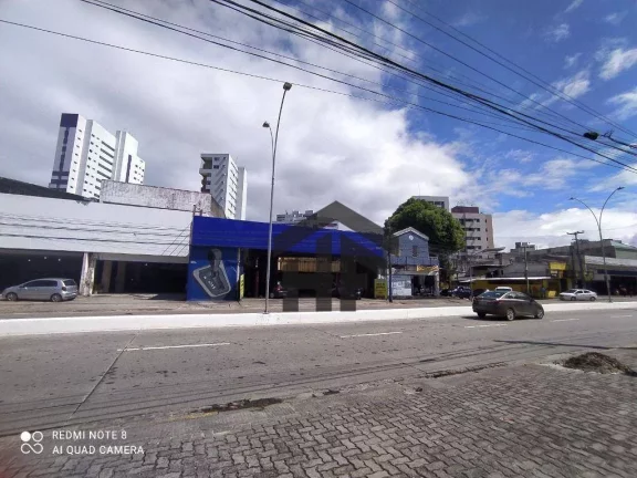 Galpão à Venda, 326 m² em Espinheiro - Recife