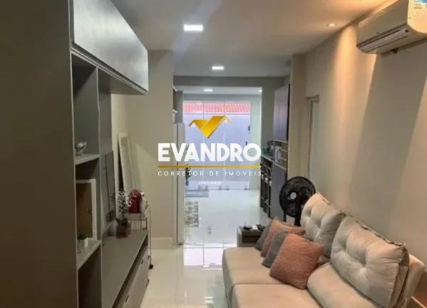 Imagem Casa em Condomínio para Venda em Cuiabá / MT no bairro Jardim Imperial
