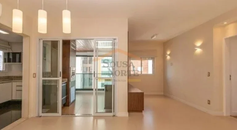 Imagem Apartamento com 82 m², com 2 dormitórios, sendo 1 suite, 3 banheiros, varanda, armários nos dormi...