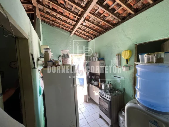 Imagem TERRENO COM 2 CASAS, 2 QUARTOS, 1 WC, ÁREA DE SERVIÇO E QUINTAL