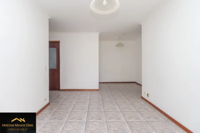 Imagem Apartamento em Pinheiros com 2 quartos, 60m², 1 Vaga de Garagem. Andar alto