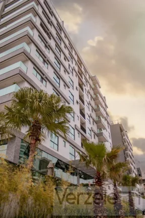Imagem Apartamento 4 ou + dormitórios para Venda em Itajaí / SC no bairro Praia Brava de Itajaí