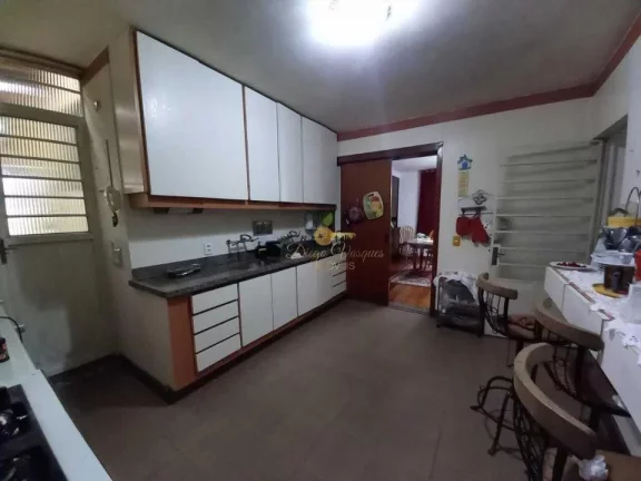 Imagem Casa para Venda em Teresópolis / RJ no bairro Alto