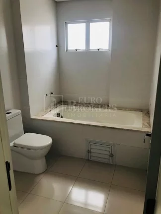 Imagem Apartamento com 3 suítes no Centro de Balneário Camboriú