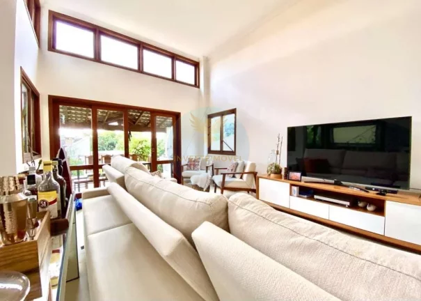 Imagem Casa em Condomínio a Venda no bairro Granja Viana - Cotia, SP