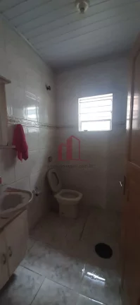 Imagem Casa à venda em Franco da Rocha-SP: 3 quartos, 1 sala, 2 banheiros, 1 vaga na Vila Zanela