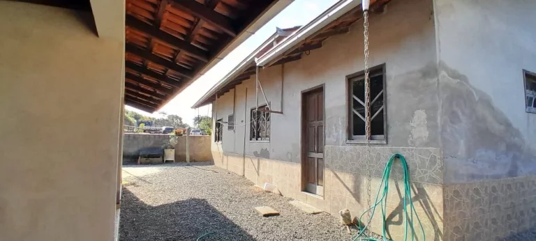 Imagem Casa à Venda - Escalvado