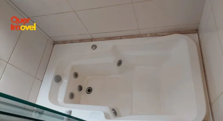 Imagem Casa à venda no Jardim Ouro Branco, Ribeirão Preto-SP - 3 quartos, 1 suíte, 2 salas, 2 banheiros, 3 vagas, 130m² - Quer Imóvel Negócios Imobiliários.