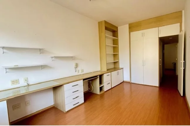 Imagem Sala comercial 35m² REFORMADA a venda Posto 5 de Copacabana