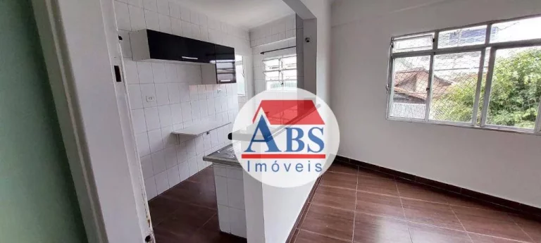 Imagem Apartamento com 2 dormitórios à venda 100 metros da praia por R$ 190.000