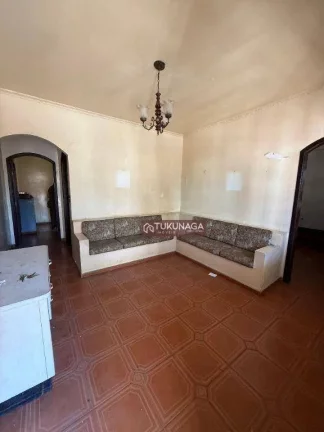 Imagem Sobrado com 4 dormitórios à venda, 394 m² por R$ 700.000,00 - Vila Rosália - Guarulhos/SP
