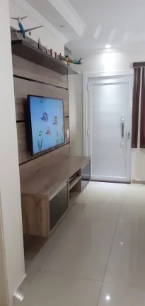 Imagem Casa 02 dormitórios, espaço gourmet com churrasqueira e piscina