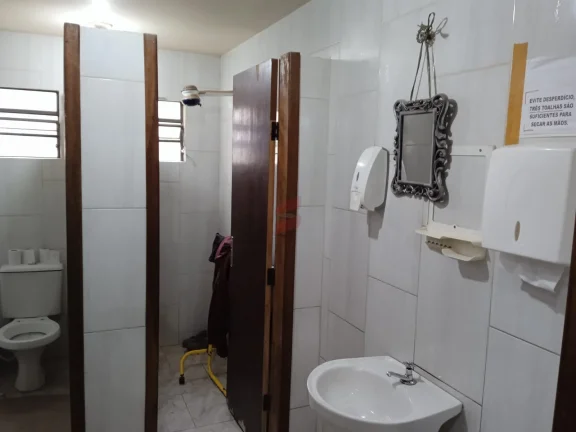 Imagem BARRACÃO/GALPÃO à venda com 1950m² por R$ 4.300.000,00 no bairro Vargem Grande - PINHAIS / PR