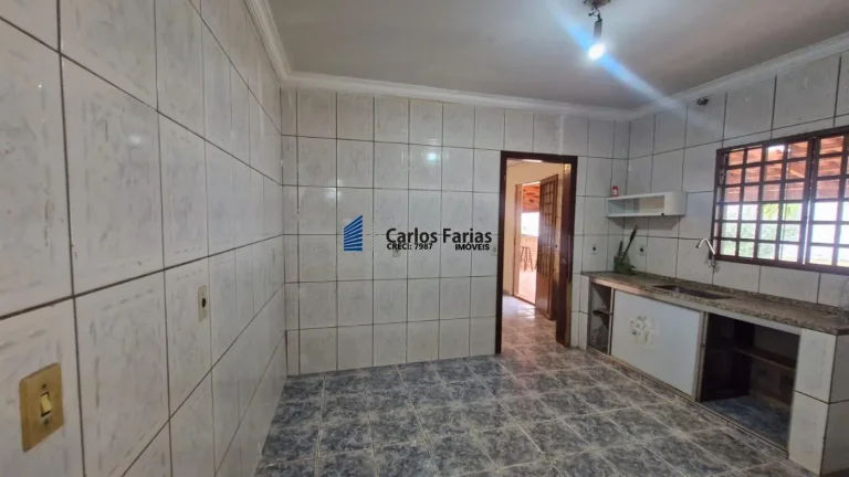 Imagem Casa em Condomínio para Venda em Brasília, Setor Habitacional Tororó (Jardim Botânico), 3 dormitórios, 1 suíte, 2 banheiros, 2 vagas