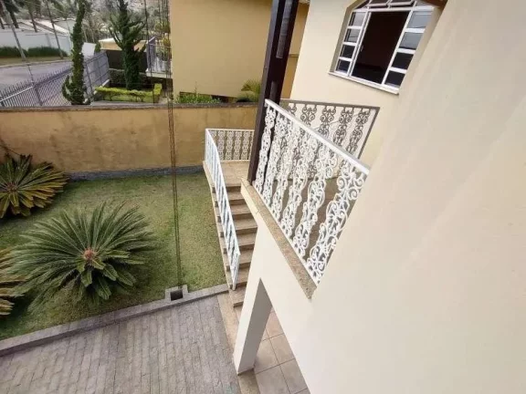 Imagem Casa Sofisticada com Espaços de Lazer