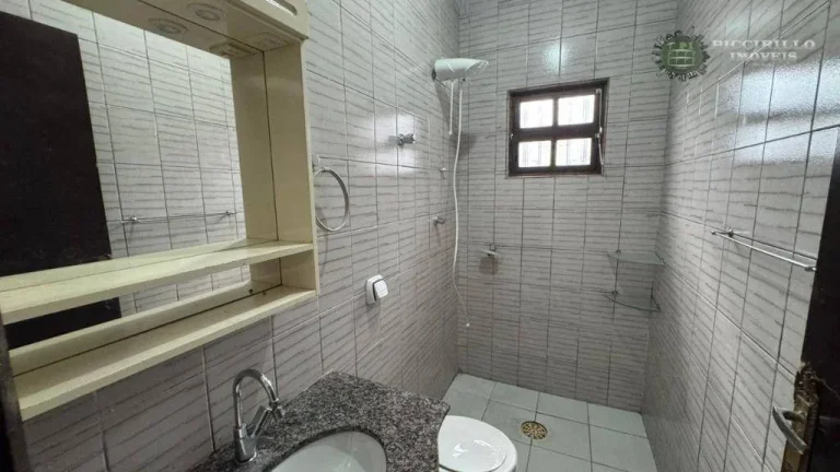 Imagem Casa com 3 dormitórios à venda, 71 m² por R$ 590.000 - Vila Guilhermina - Praia Grande/SP