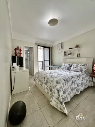 Imagem Ed. LUBIANKA - Amplo Apartamento na Praia de Beverly Hills – 2ª Quadra do Mar