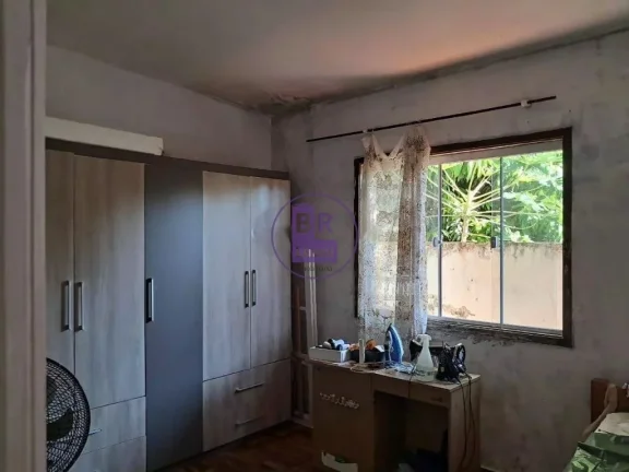 Imagem Casa à venda, 250 m² de construção localizada no Jardim Quebec em Londrina - R$ 750 mil