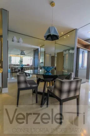 Imagem Frente ao Mar para Venda em Balneário Camboriú / SC no bairro Centro