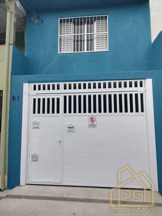 Sobrado com 2 Quartos para Alugar, 90 m² em Santa Terezinha - Santo André
