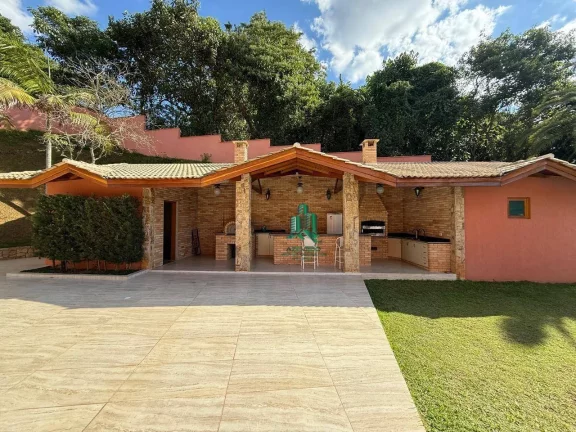 Imagem Sobrado com 7 dormitórios à venda, 1000 m² por R$ 6.000.000,00 - Arujá - Arujá/SP