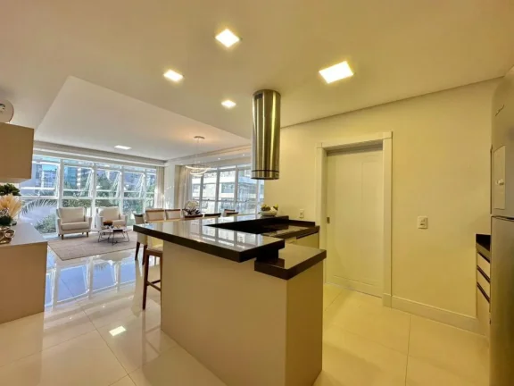 Imagem Apartamento 3 Dormitórios - Bairro Navegantes