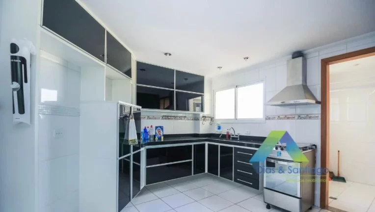 Imagem COBERTURA 190M², 3 DORMITORIS, 1 SUITE, 2 VAGAS, ESPAÇO GOURMET A POUCOS MINUTO DO SHOPPING GOLDEN SQUARE !!!