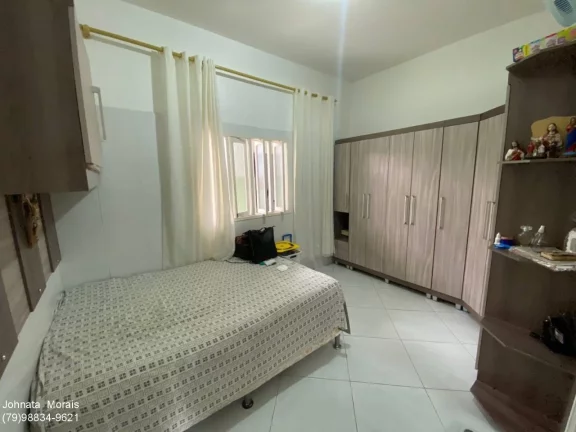 Imagem Casa em rua pública com 3 quartos, 162m² e 2 vagas de garagem - Confira!