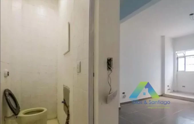 Imagem Otima casa toda reformada a 7 minutos da estação do metro Saúde localizada em bairro com fácil acesso a comércios.