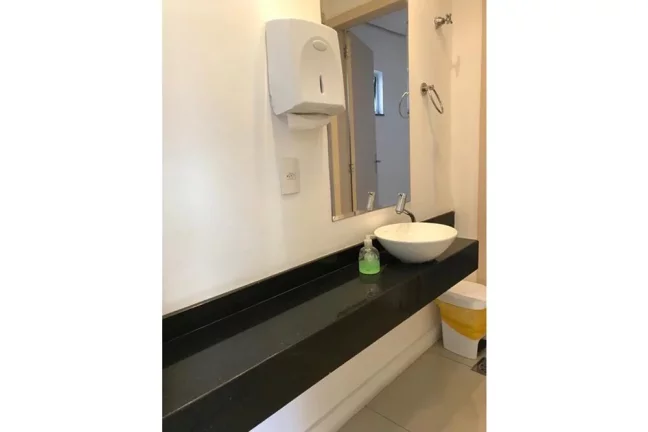 Imagem Apartamento à venda em Porto Alegre, Centro Histórico, com 2 quartos, 81m2