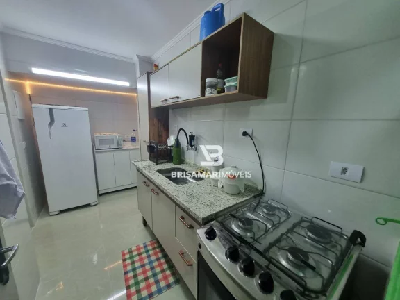 Imagem PITANGUEIRAS – UMA QUADRA DA PRAIA, OPORTUNIDADE ÚNICA ,48 M² ÚTEIS, LOCALIZAÇÃO PRIVILEGIADA, GARAGEM NO PRÉDIO, CONDOMÍNIO BAIXO.