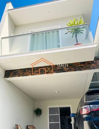 CASA RESIDENCIAL em JOINVILLE - SC, ITAUM