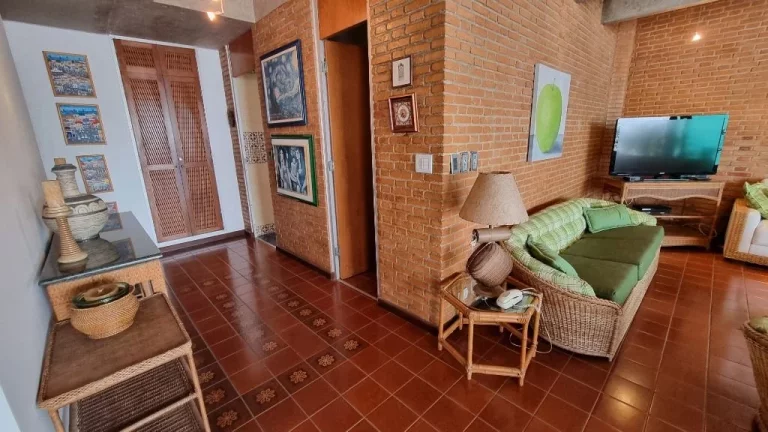 Imagem Cobertura com 3 dormitórios à venda, 300 m² - Pitangueiras - Guarujá/SP