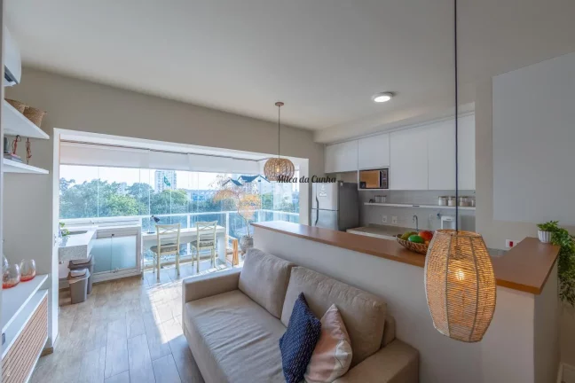 Imagem Lindo Studio à Venda com 48m², decorado, com 1 vaga, excelente investimento, Campo Belo, São Paulo