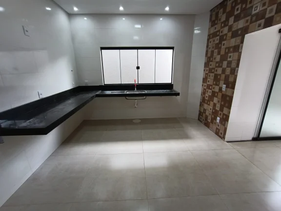 Imagem Casa De 3/4 C Suite Com Area Gourmet No Santa Luzia Em Construção
