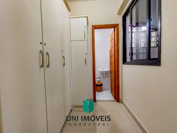 Imagem Apartamento espaçoso em Guarapari centro com 2 quartos, suíte, 2 varandas e área externa gourmet