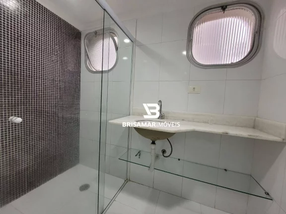Imagem PITANGUEIRAS- CALÇADÃO , LINDO APARTAMENTO TOTALMENTE REFORMADO , GARAGEM NO PRÉDIO.