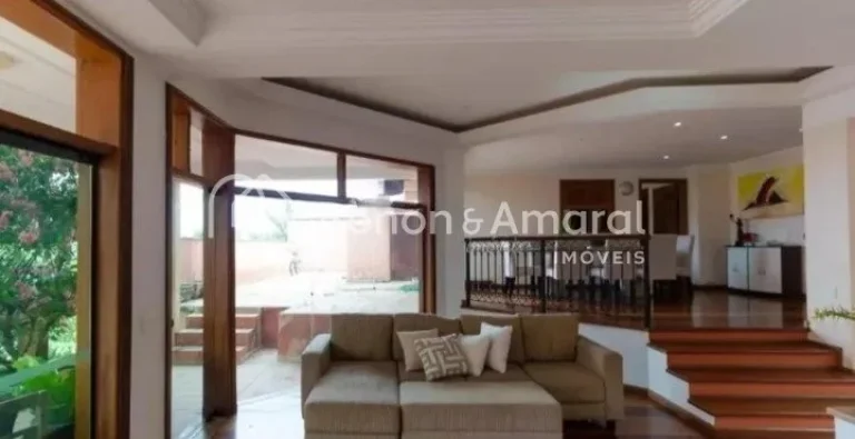 Imagem Belíssima Casa Assobradada em Condomínio à Venda em Sousas, Campinas

Esta casa espetacular ofere...