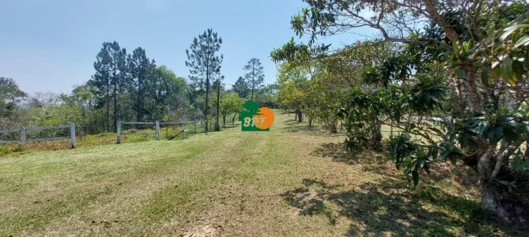 Imagem Área para Venda em São Roque, Jardim Boa Vista, 2 dormitórios, 3 banheiros