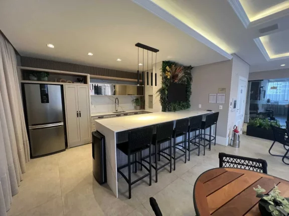 Imagem Apartamento com 4 suítes e 3 vagas de garagem em - Meia Praia - Itapema/SC