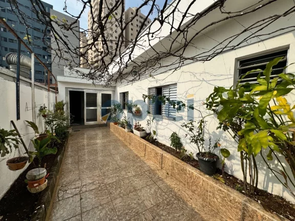 Imagem CASA COM 270,00 M², BAIRRO SANTO ANTONIO, 03 DORMITÓRIOS SENDO 01 SUITE -SÃO CAETANO DO SUL.