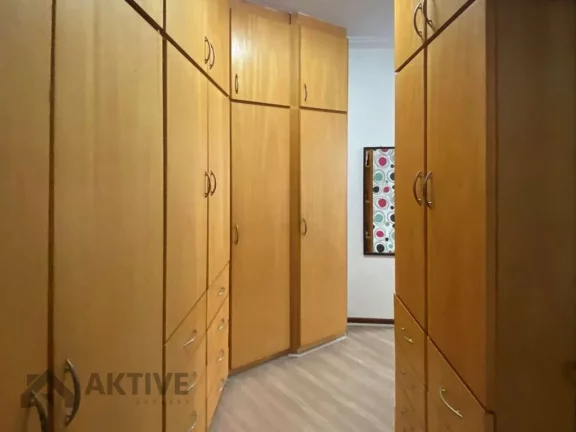 Imagem Casa de Condomínio em Granja Viana - Cotia
