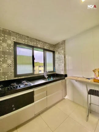 Imagem Já imaginou morar em um 3 quartos + dependência, totalmente reformado, com 73m² de puro capricho?...