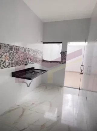 Imagem Casa 2/4 sendo 1 suite na Mangabeira
